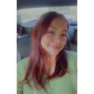 Meet your Posher, Natalie